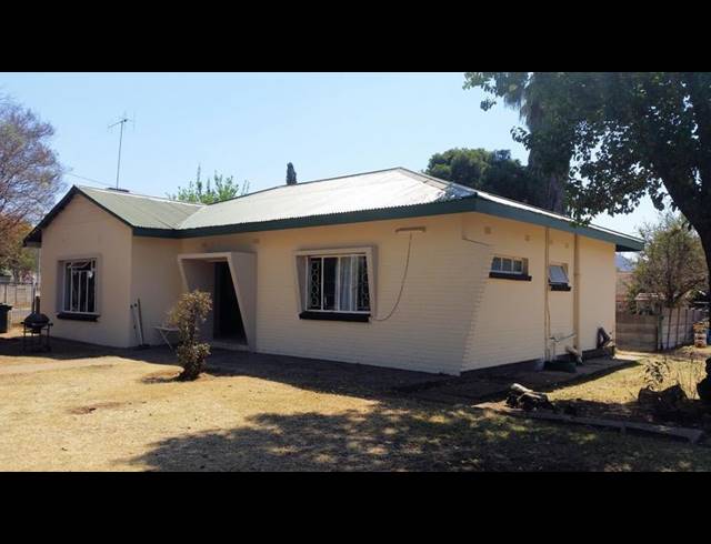 3 BEDROOM PROPERTY TO RENT IN WONDERBOOM SOUTH